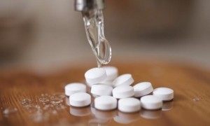 Таблетки для обеззараживания воды: как безопасно пользоваться и какие бывают побочные эффекты
