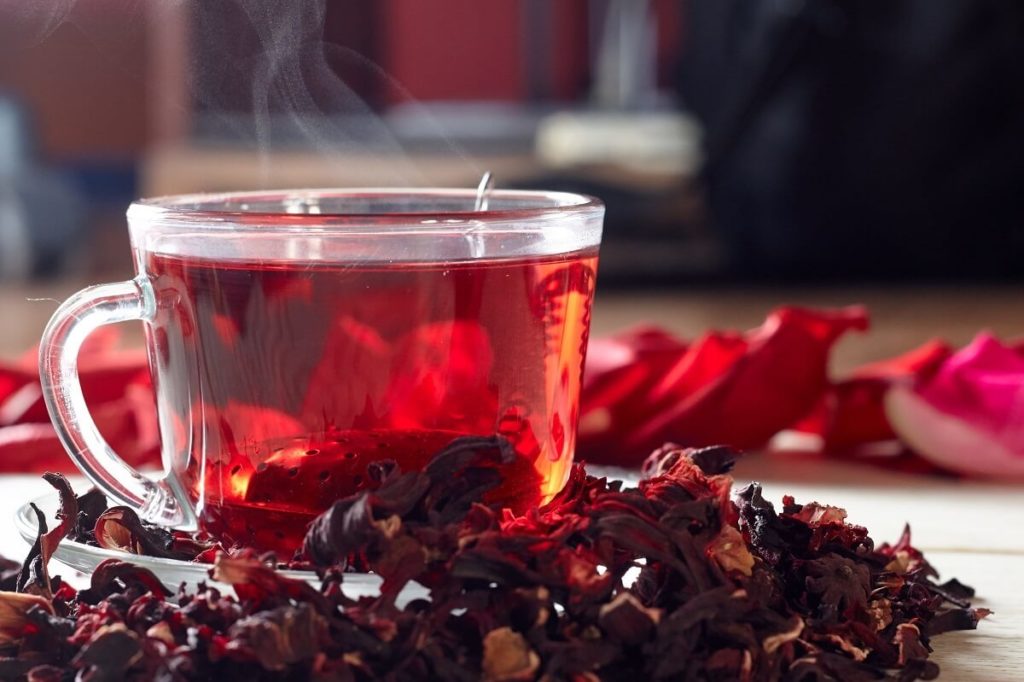 Как правильно заваривать и пить чай каркадэ?