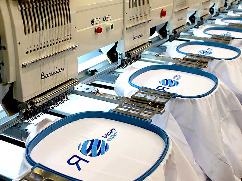 Как осуществляется печать на одежде?