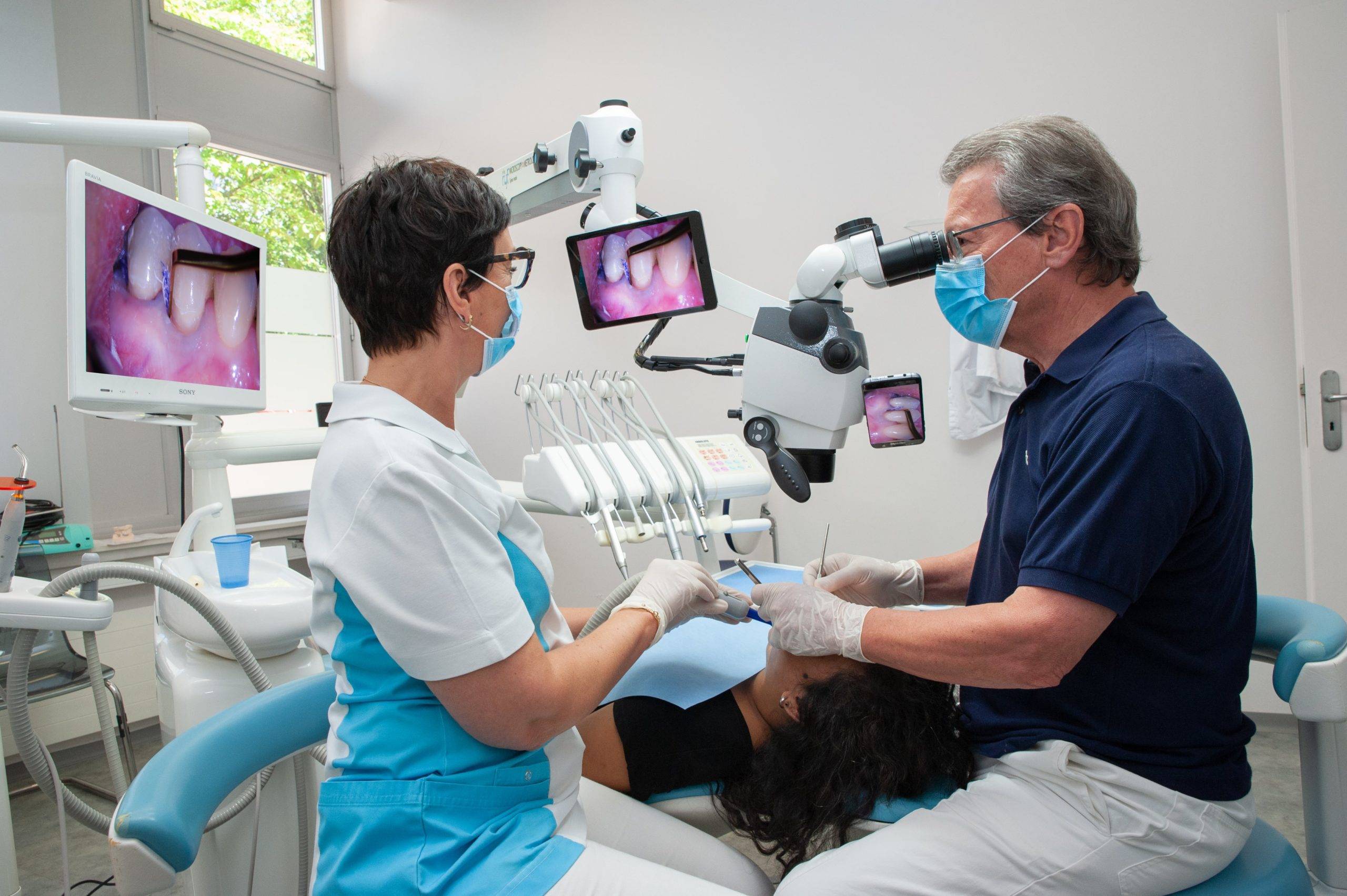 В каких случаях необходимо использование микроскопа в стоматологии?